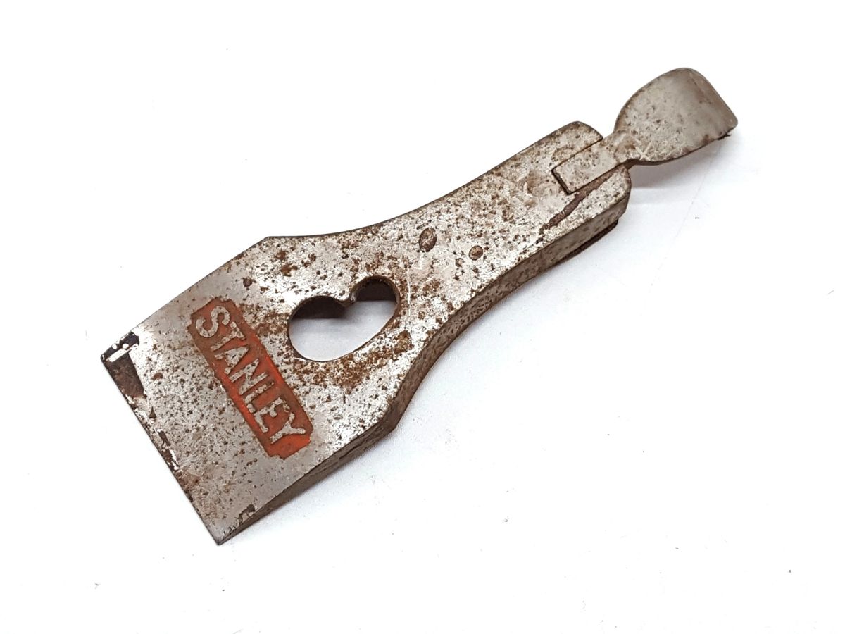 Stanley Bailey No. 3 and 5 1/4 Lever Cap, Post 1933, with a Kidney 1878